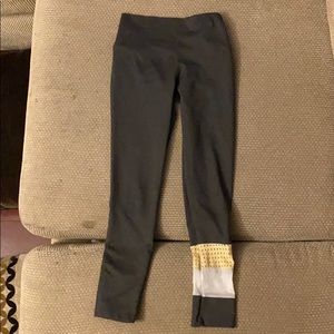 Five Dancewear leggings Color:Grey Size:YL